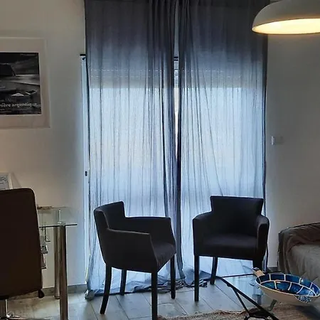 Pro Touristic Salty Sea Apartment